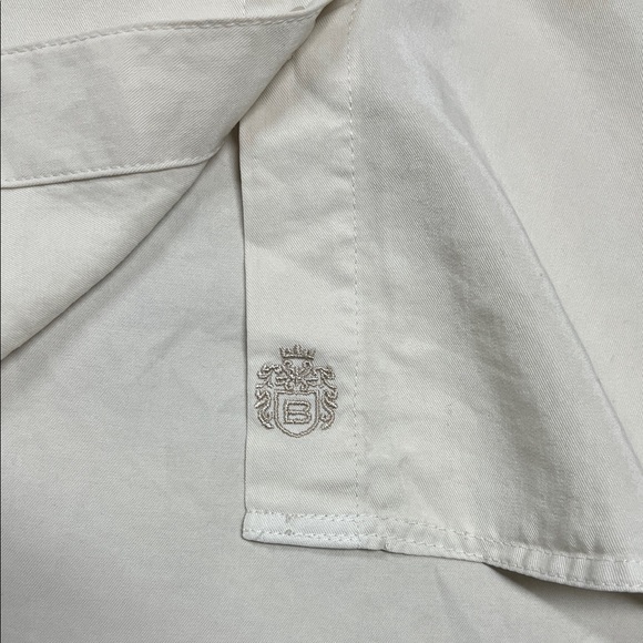 Aritzia Cream Button-Up Shirt - Picture 4 of 6